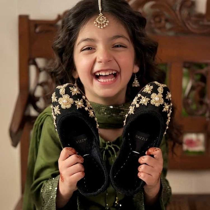 Camila (Kids-Black)