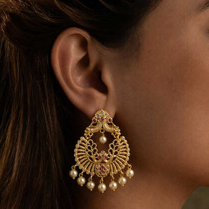 Pankhudi (Earrings)