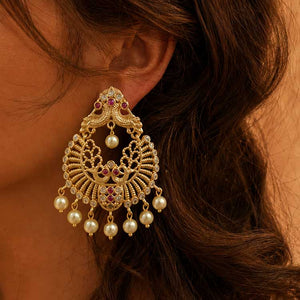 Pankhudi (Earrings)