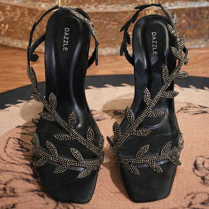 Delan (Black)