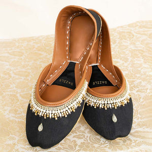 Pearly Black-Khussa-kolhapuri-dazzle-by-sarah
