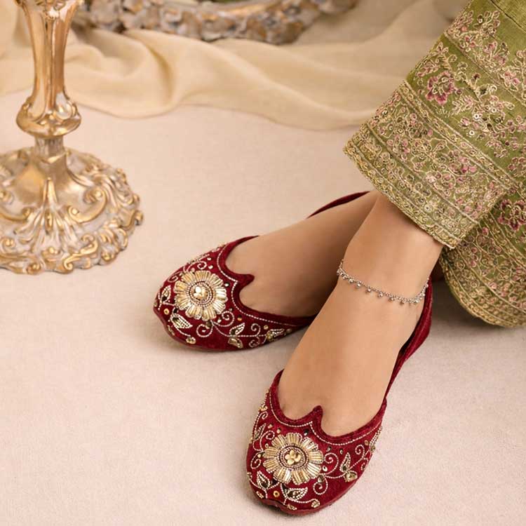 Mehroor - Dazzle by Sarah