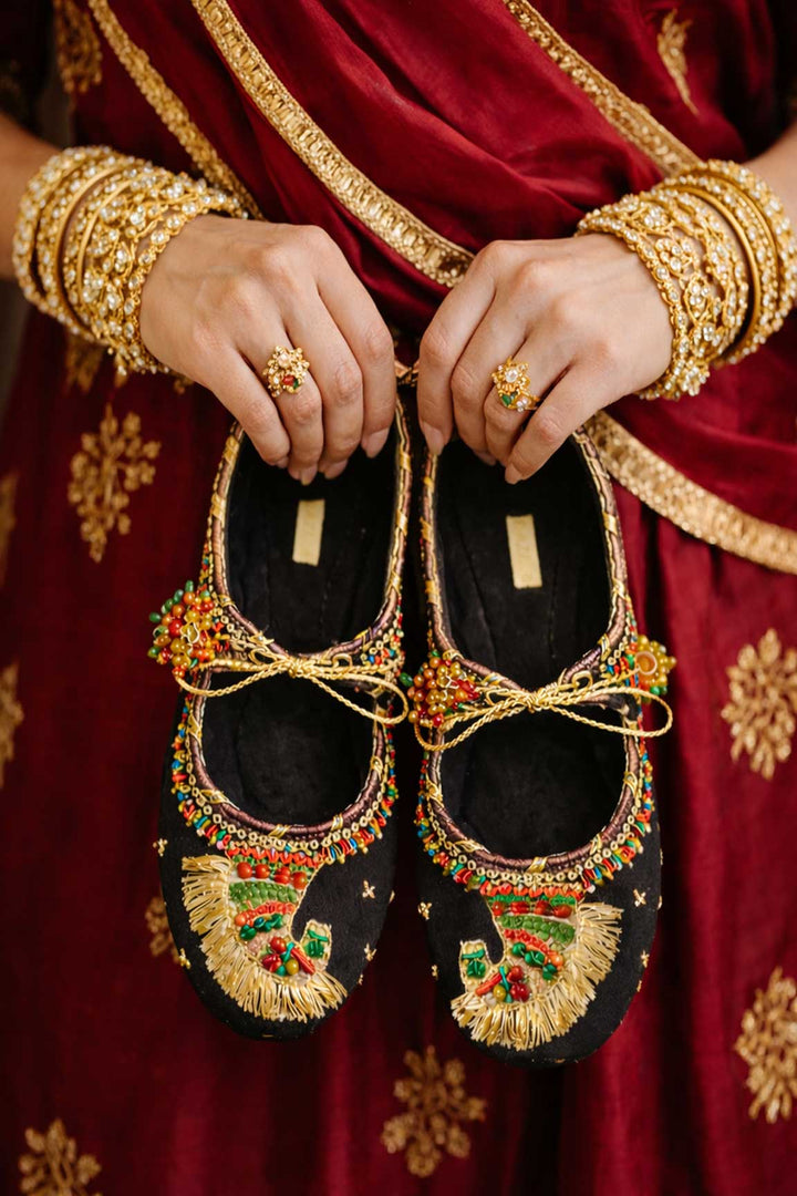Shahi Sawari - Dazzle by Sarah