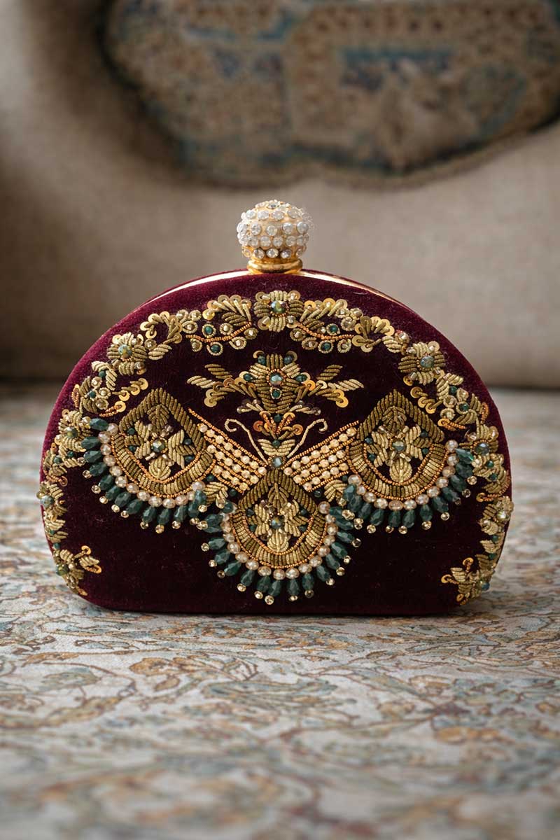 Shahrekha (Clutch)