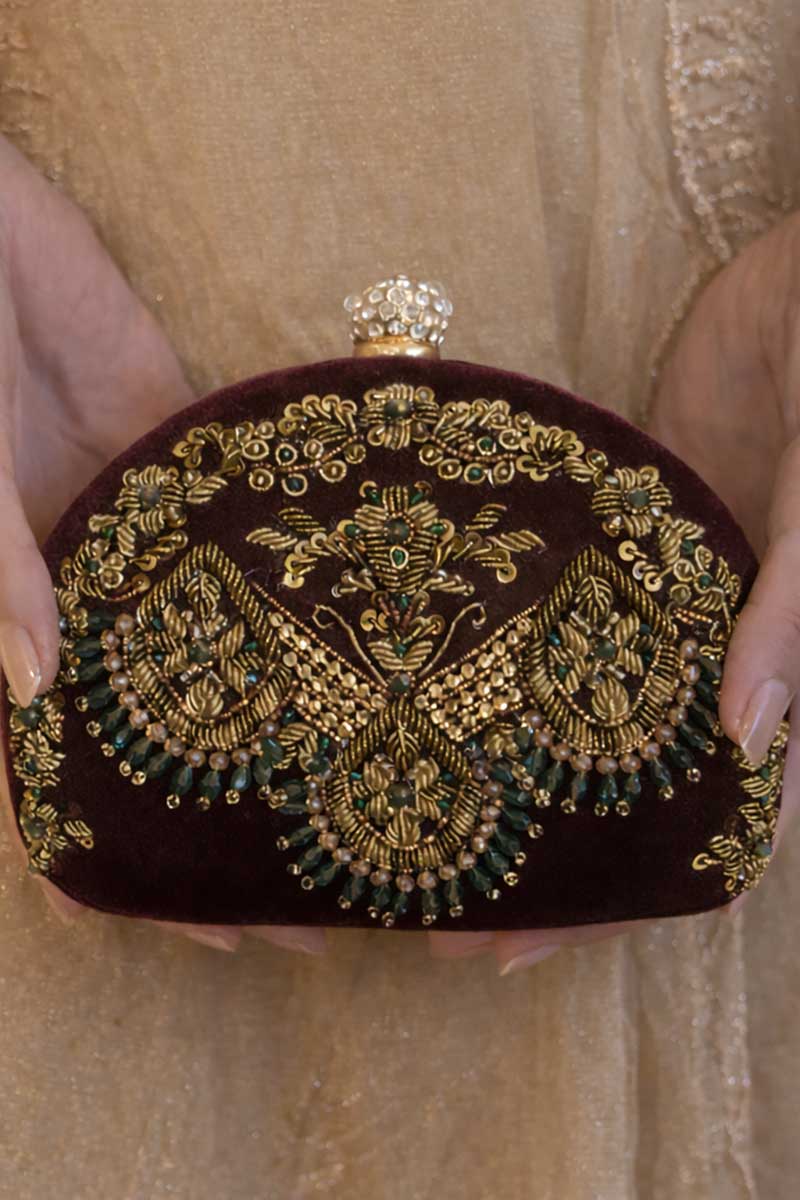 Shahrekha (Clutch)