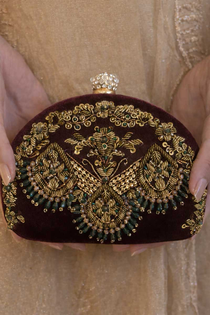 Shahrekha (Clutch)