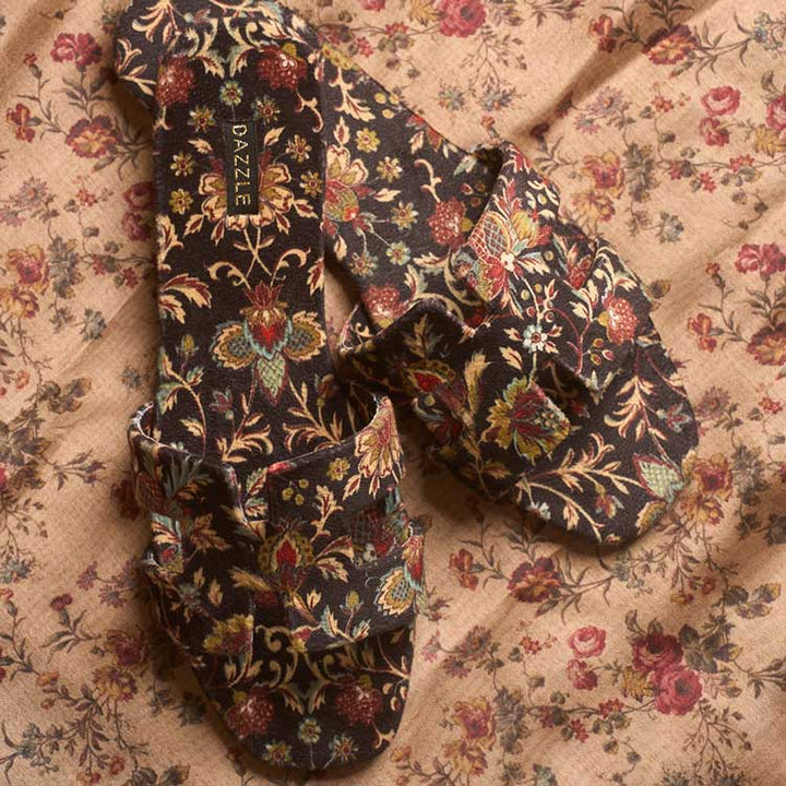Dusty Floral - Dazzle by Sarah