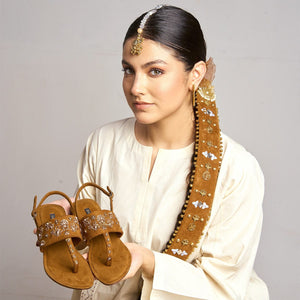 Nisha-Khussa-kolhapuri-dazzle-by-sarah