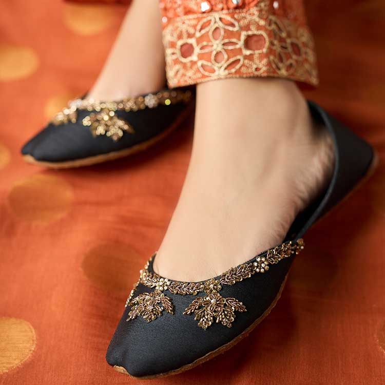 Shab-e-Uroos - Dazzle by Sarah