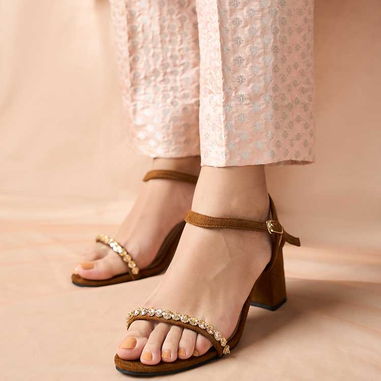 Jhanjhar - Dazzle by Sarah