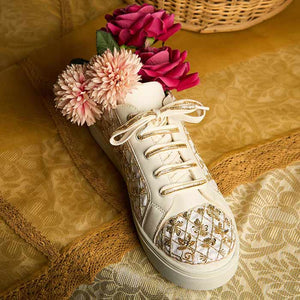 Denise-Khussa-kolhapuri-dazzle-by-sarah