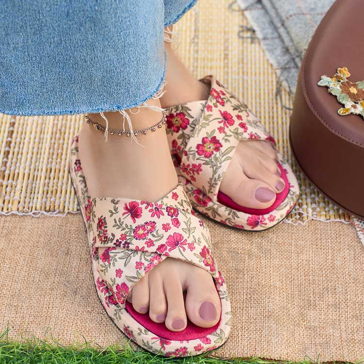 Nayyer (Sliders)