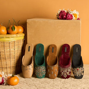 Petunia-Khussa-kolhapuri-dazzle-by-sarah