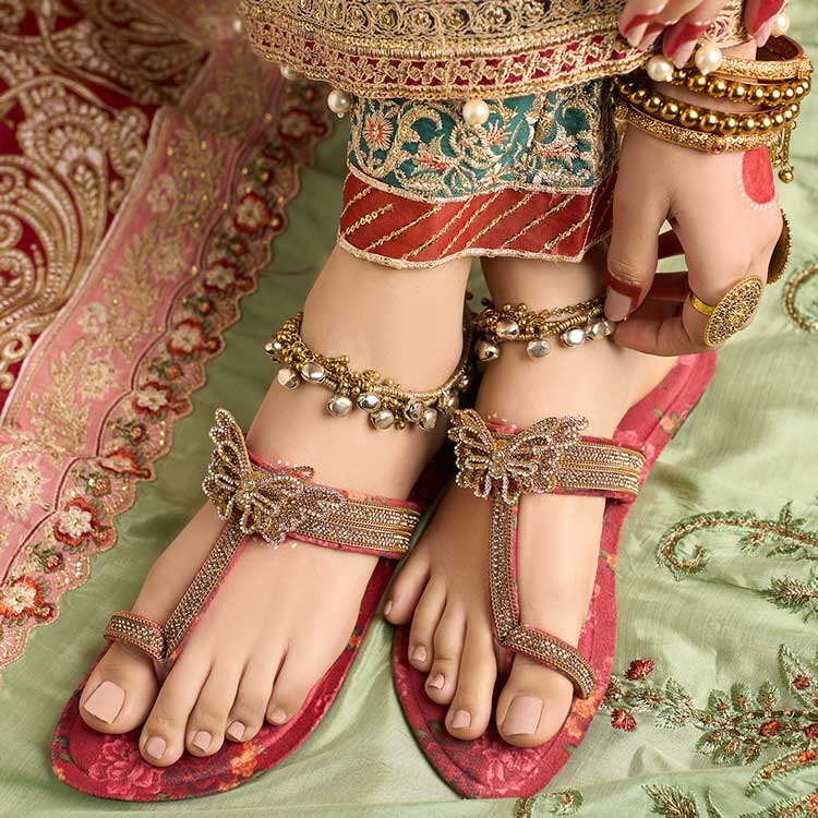 Titli - Dazzle by Sarah