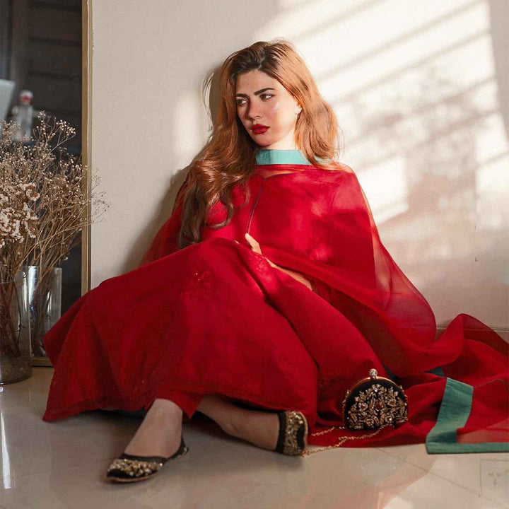 Marina (Black)