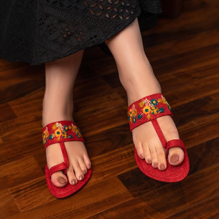 Garnet Kolhapuri-Khussa-kolhapuri-dazzle-by-sarah