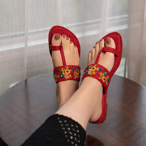 Garnet Kolhapuri-Khussa-kolhapuri-dazzle-by-sarah