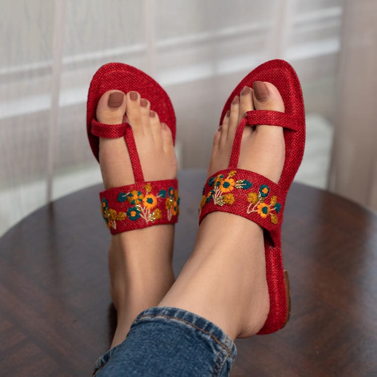 Garnet Kolhapuri-Khussa-kolhapuri-dazzle-by-sarah