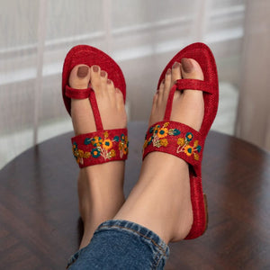 Garnet Kolhapuri-Khussa-kolhapuri-dazzle-by-sarah