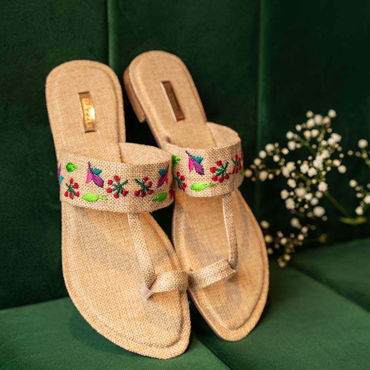 casual women kolhapuri shoes