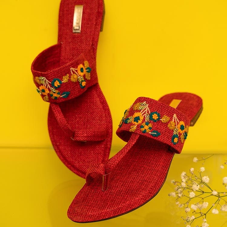 Garnet Kolhapuri-Khussa-kolhapuri-dazzle-by-sarah