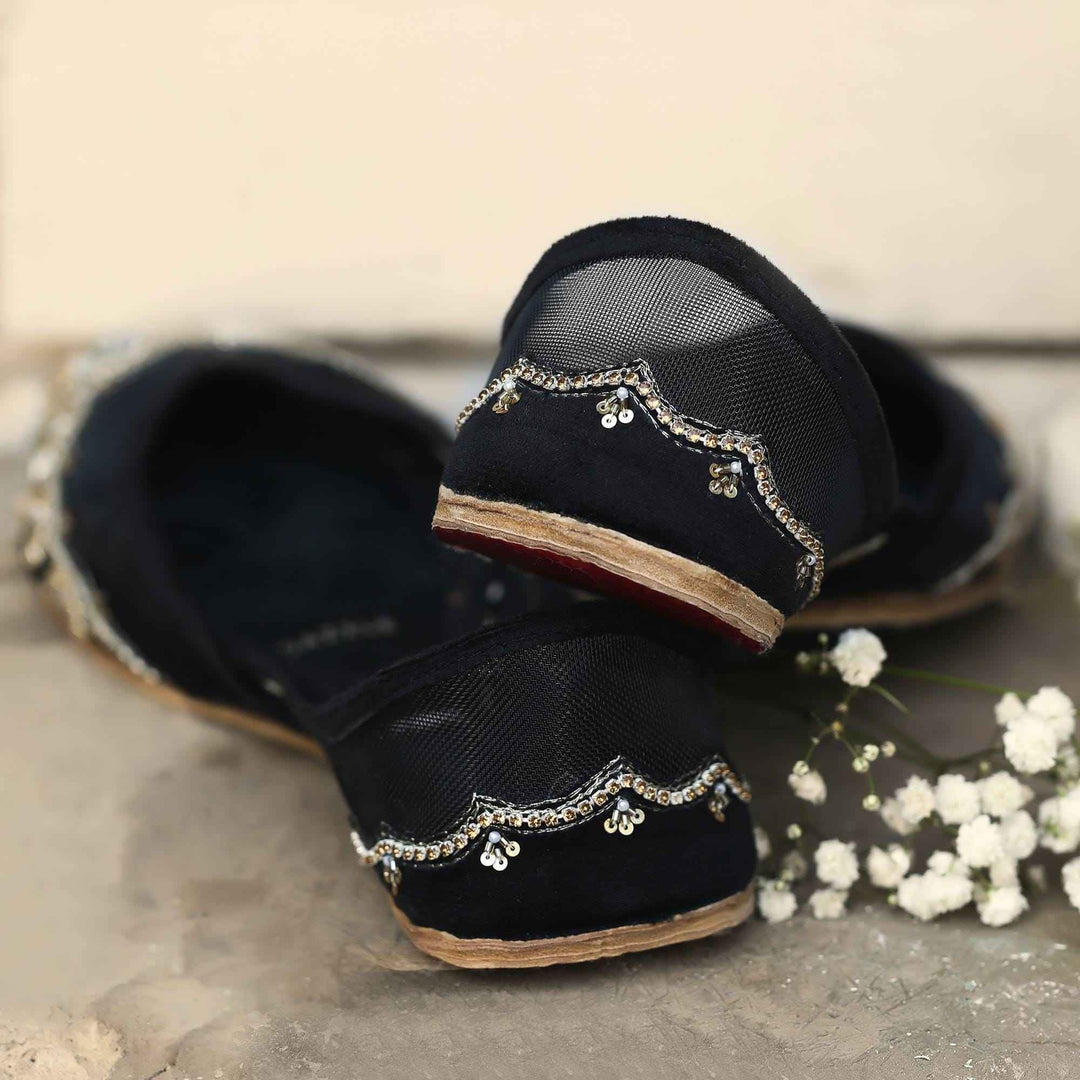 Marina (Black)