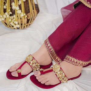 Raani-Khussa-kolhapuri-dazzle-by-sarah