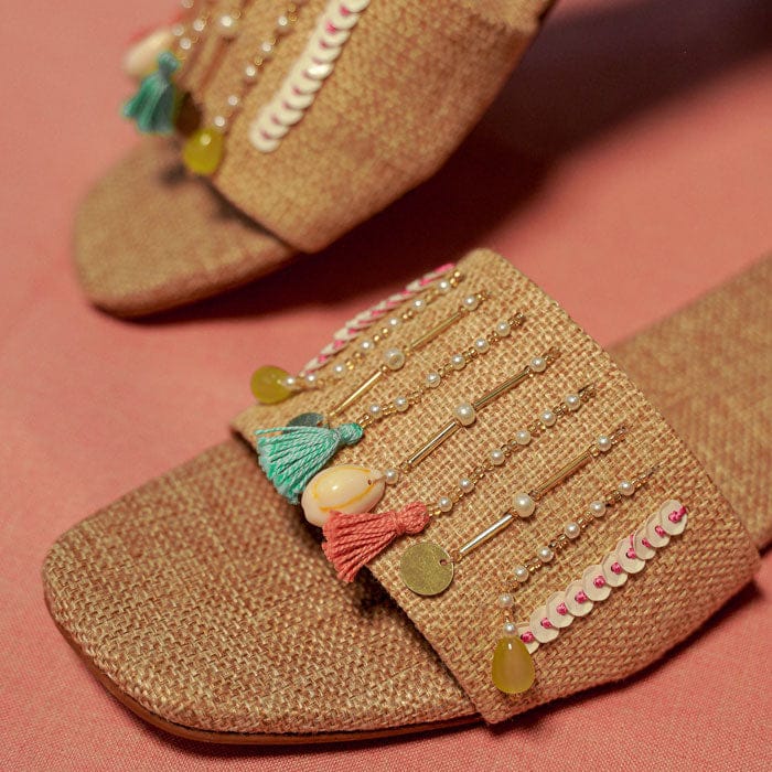 chappal with beads | shoe shops in Pakistan