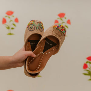 Summertime - Kids-Khussa-kolhapuri-dazzle-by-sarah