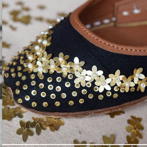 Garden of Eden Black-Khussa-kolhapuri-dazzle-by-sarah